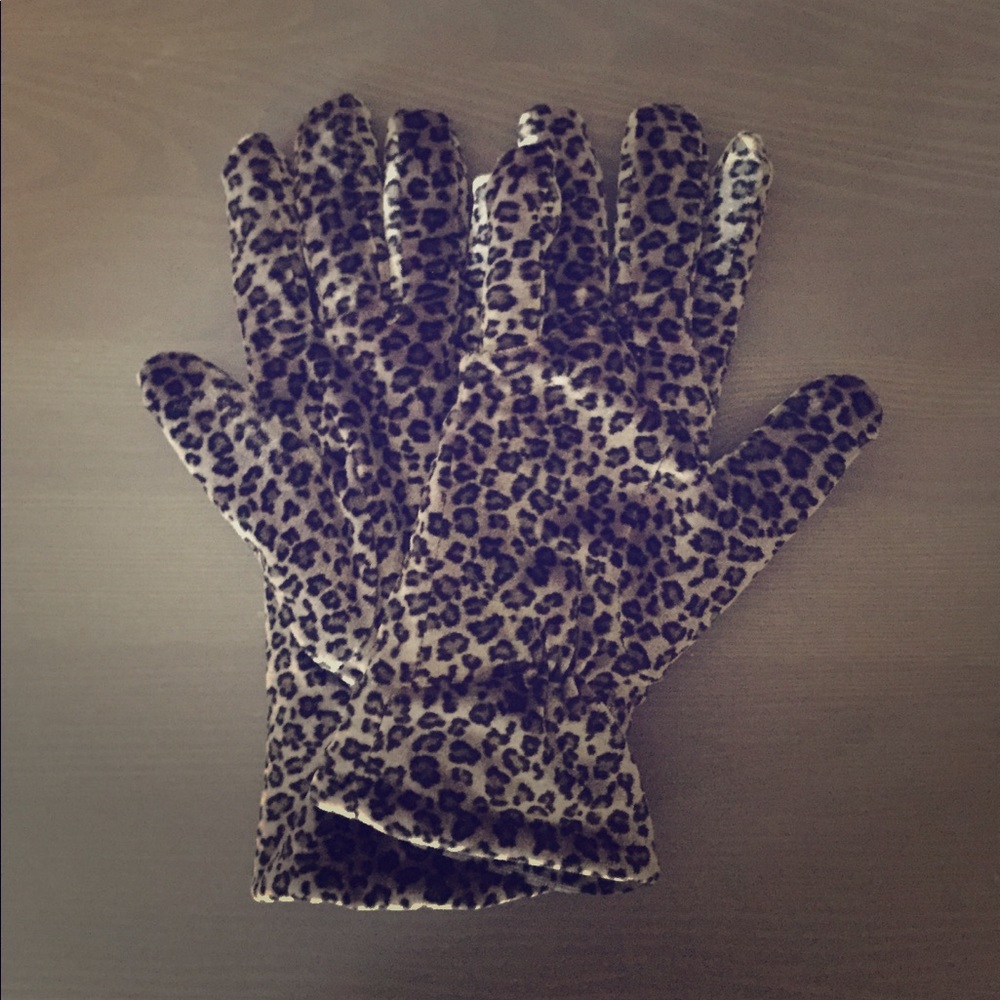 Leopard Print Gloves